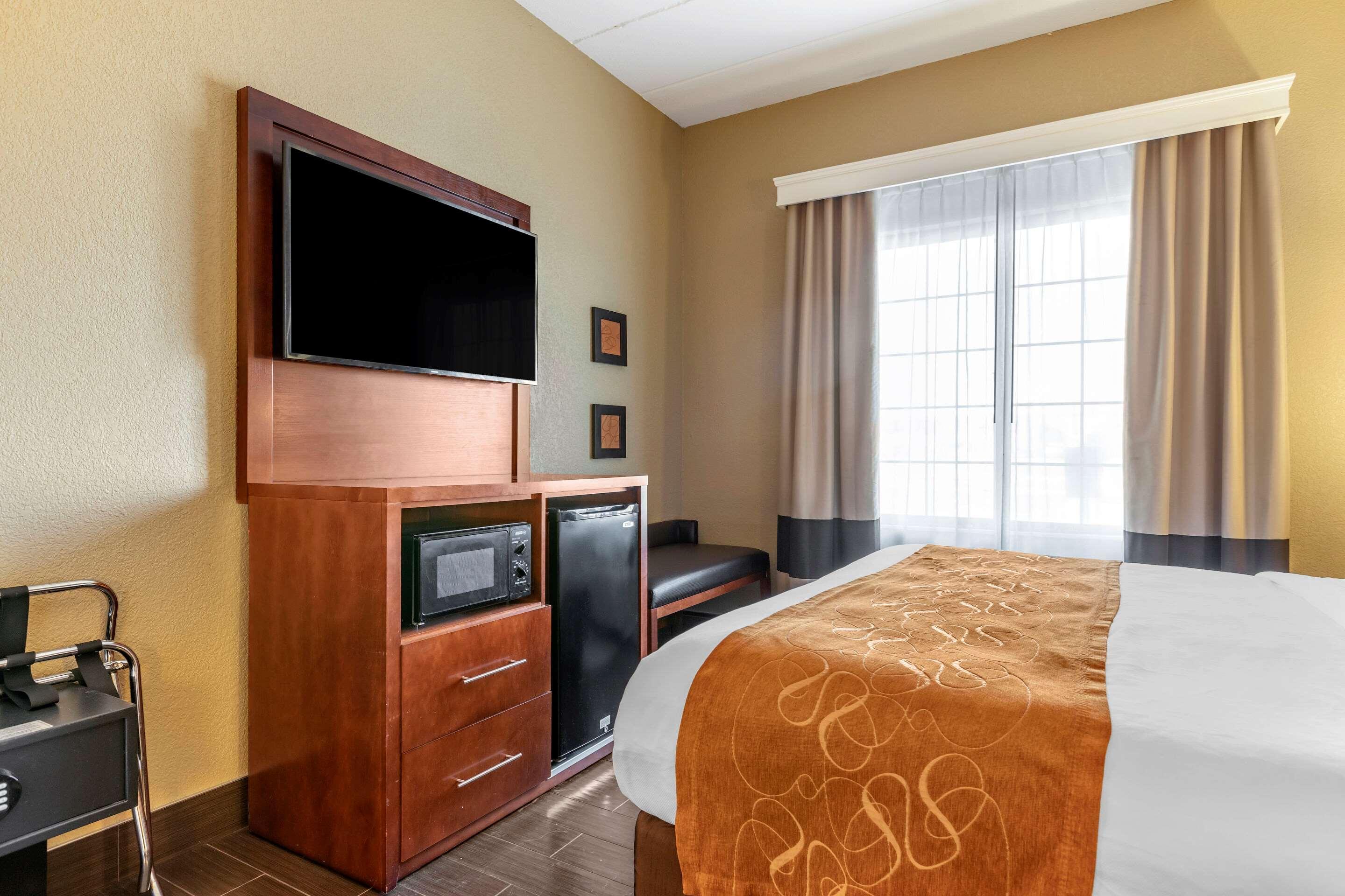 Comfort Suites Grand Rapids South Kentwood Esterno foto