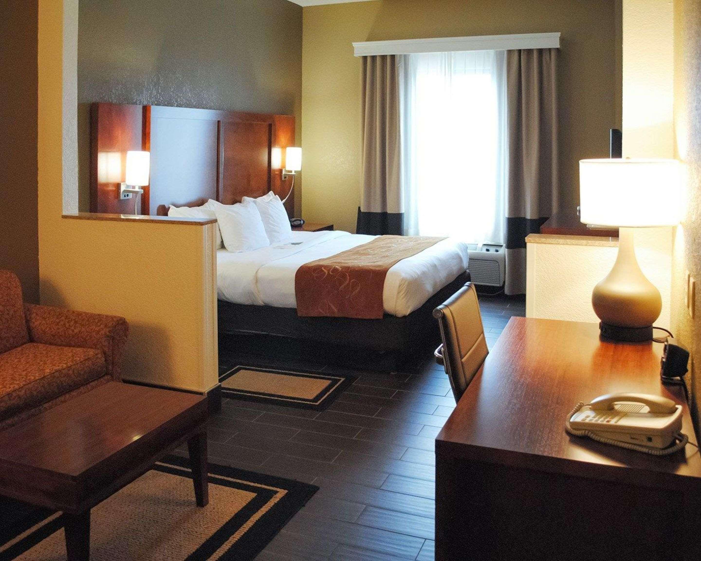 Comfort Suites Grand Rapids South Kentwood Esterno foto