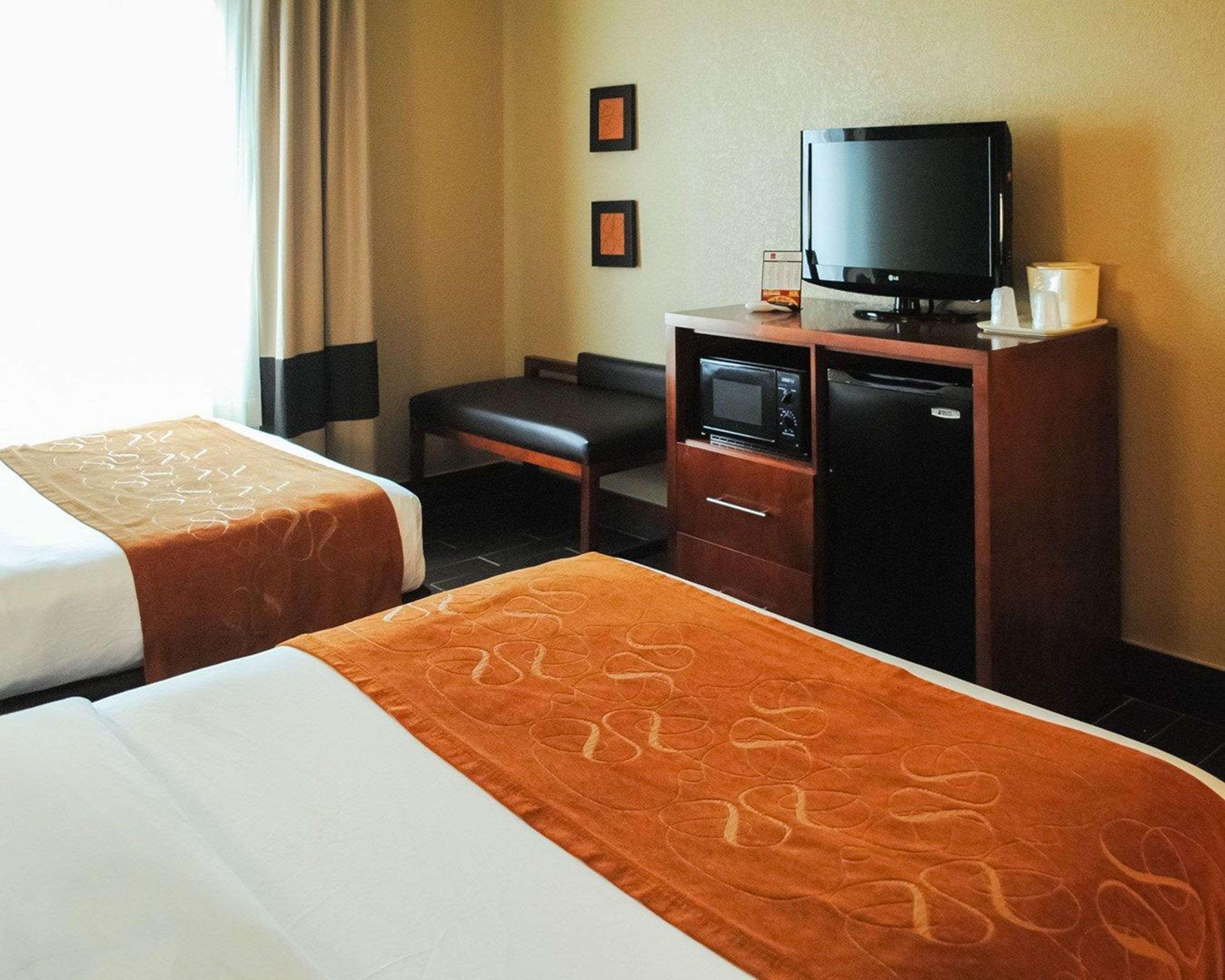 Comfort Suites Grand Rapids South Kentwood Esterno foto