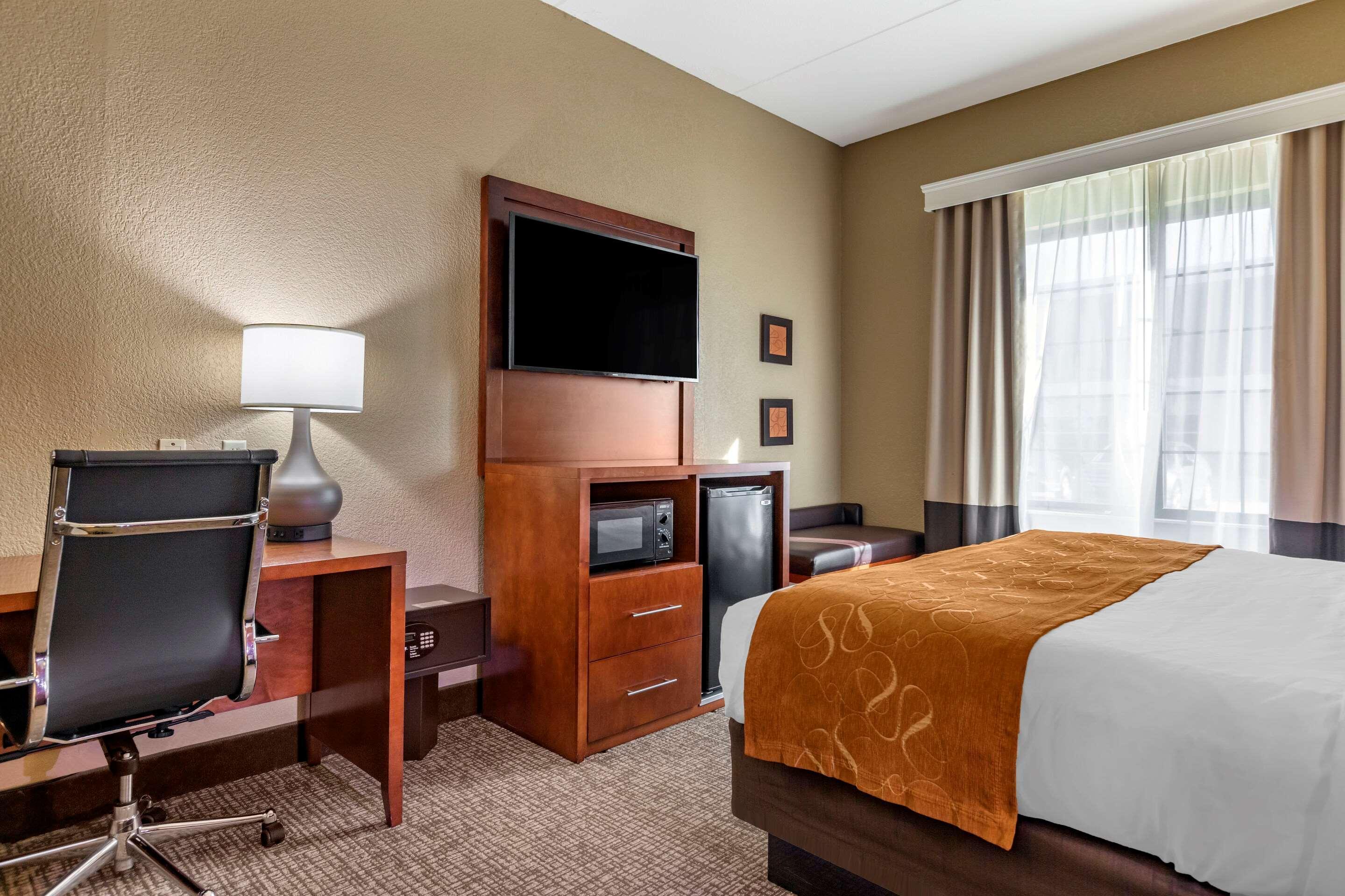 Comfort Suites Grand Rapids South Kentwood Esterno foto