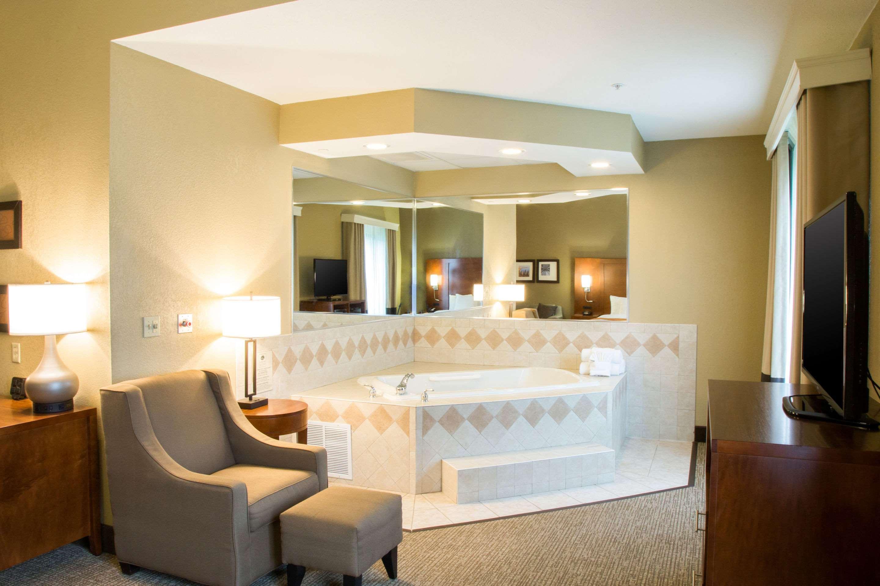 Comfort Suites Grand Rapids South Kentwood Esterno foto
