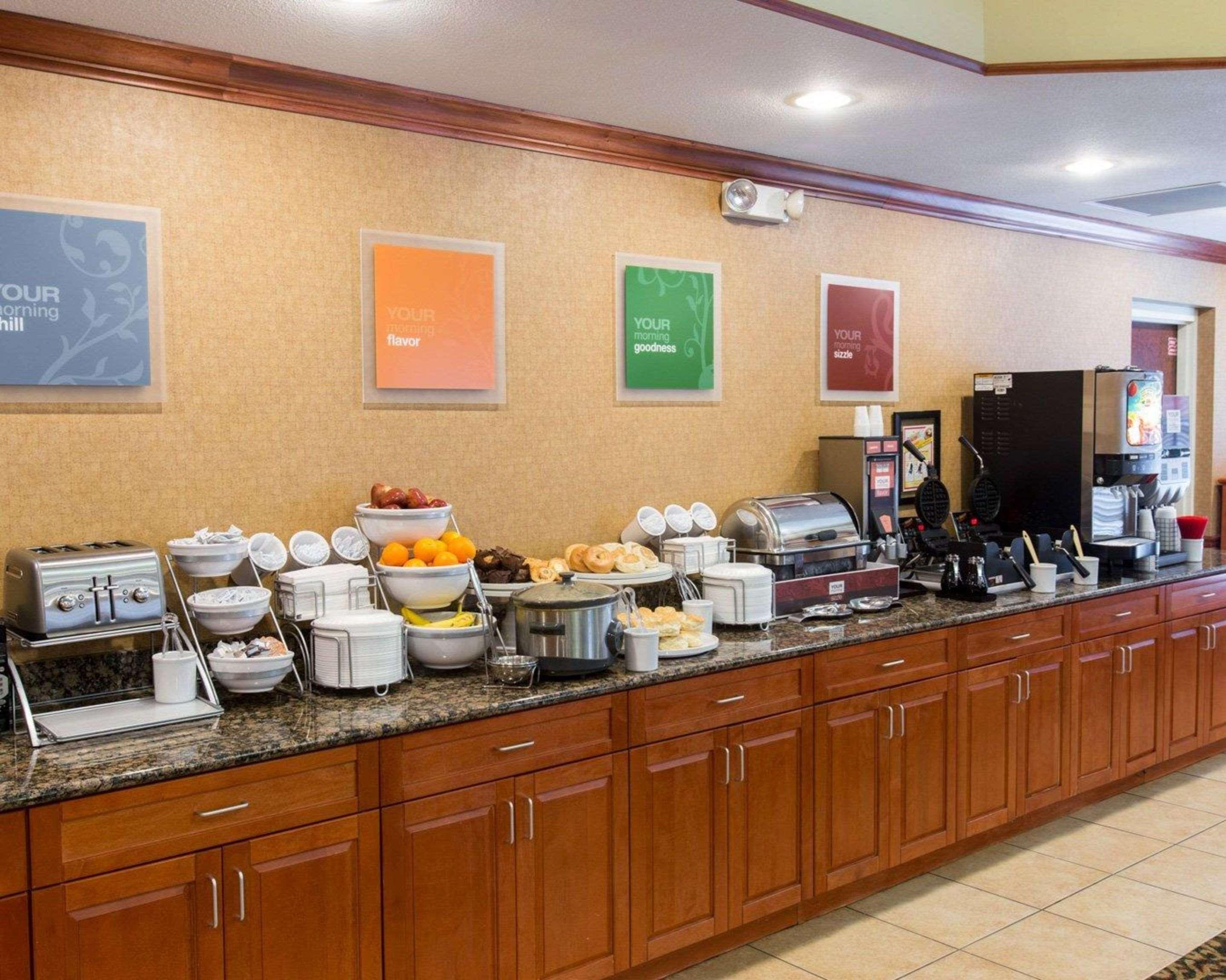Comfort Suites Grand Rapids South Kentwood Esterno foto